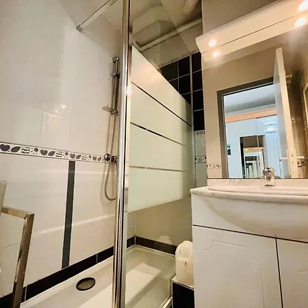 Le Guiton - Parking Wifi *