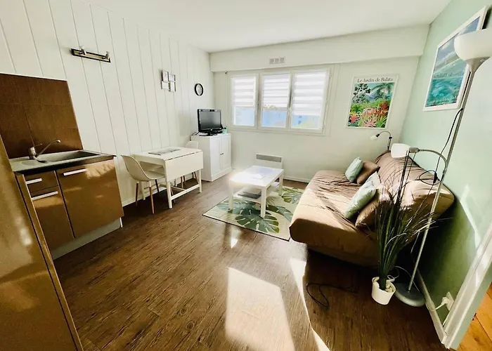 Le Guiton - Parking Wifi * La Rochelle (Charente-Maritime)